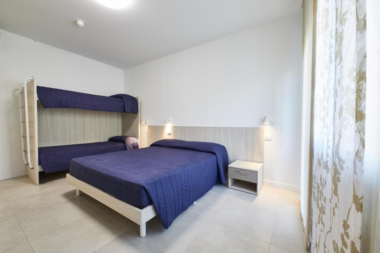Lilium Maris Hotel Bibione Exterior foto