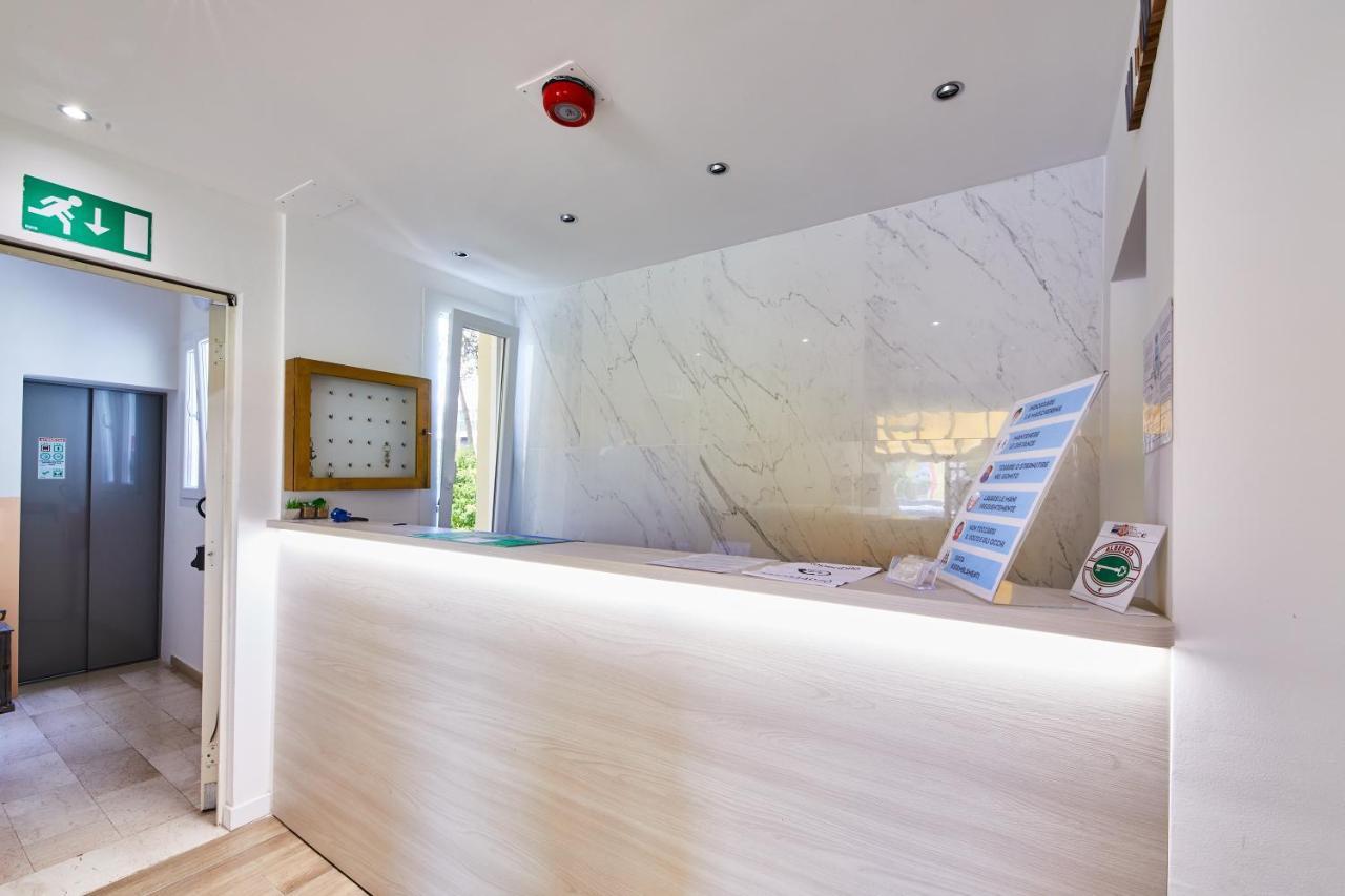 Lilium Maris Hotel Bibione Exterior foto